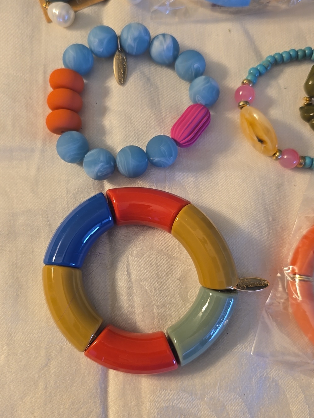 Plunder 8pc Jewelry Bundle,colorful Bead Bracelets & Earrings That Match All New - Picture 10 of 11